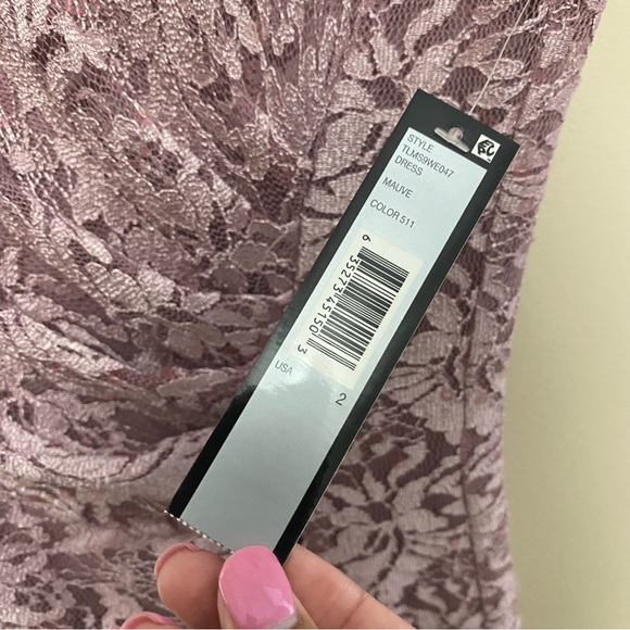 NWT Tahari Mauve/Pink Sequin Embellished Evening Formalwear Gown, Size 2 - Picture 4 of 6